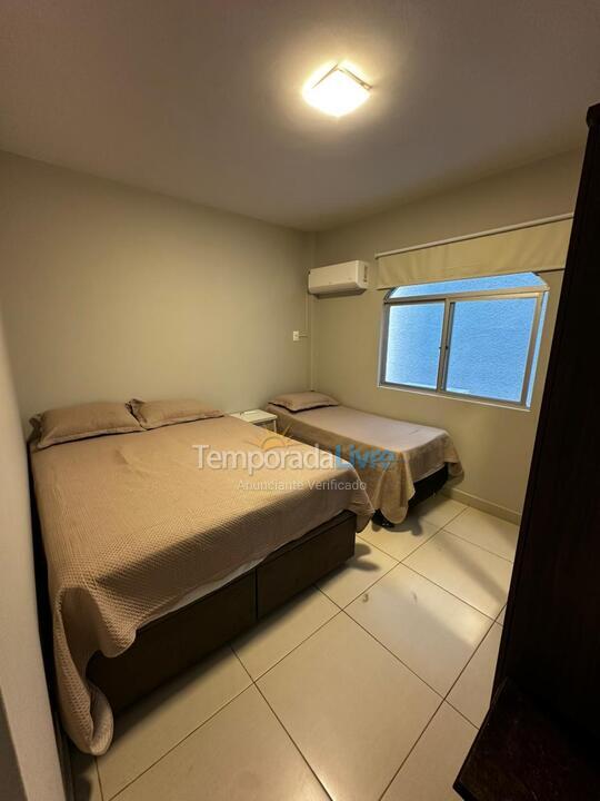 Apartamento para aluguel de temporada em Itapema (Centro)
