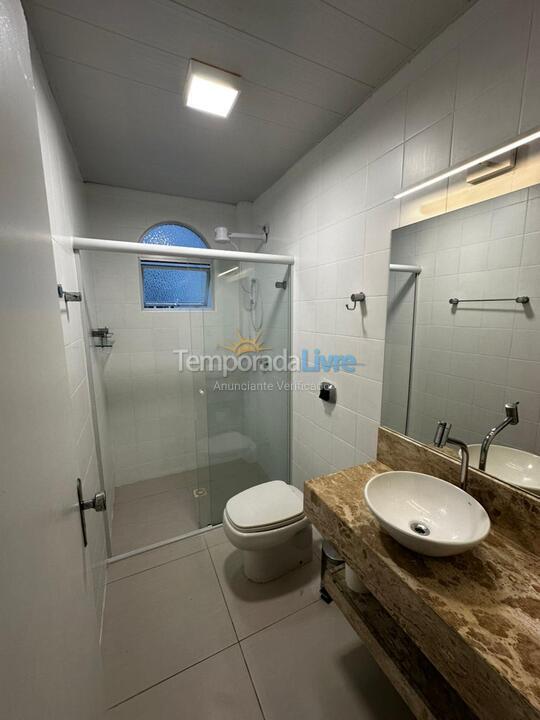 Apartamento para aluguel de temporada em Itapema (Centro)