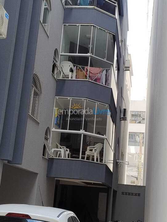 Apartamento para aluguel de temporada em Itapema (Centro)