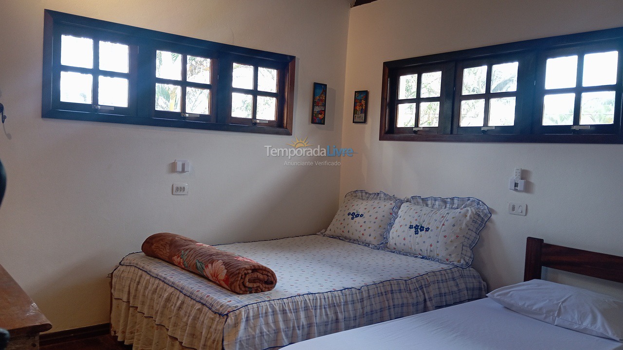 Casa para aluguel de temporada em Ubatuba (Praia de Itamambuca)