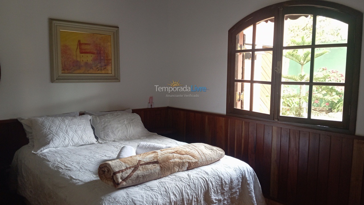 Casa para aluguel de temporada em Ubatuba (Praia de Itamambuca)