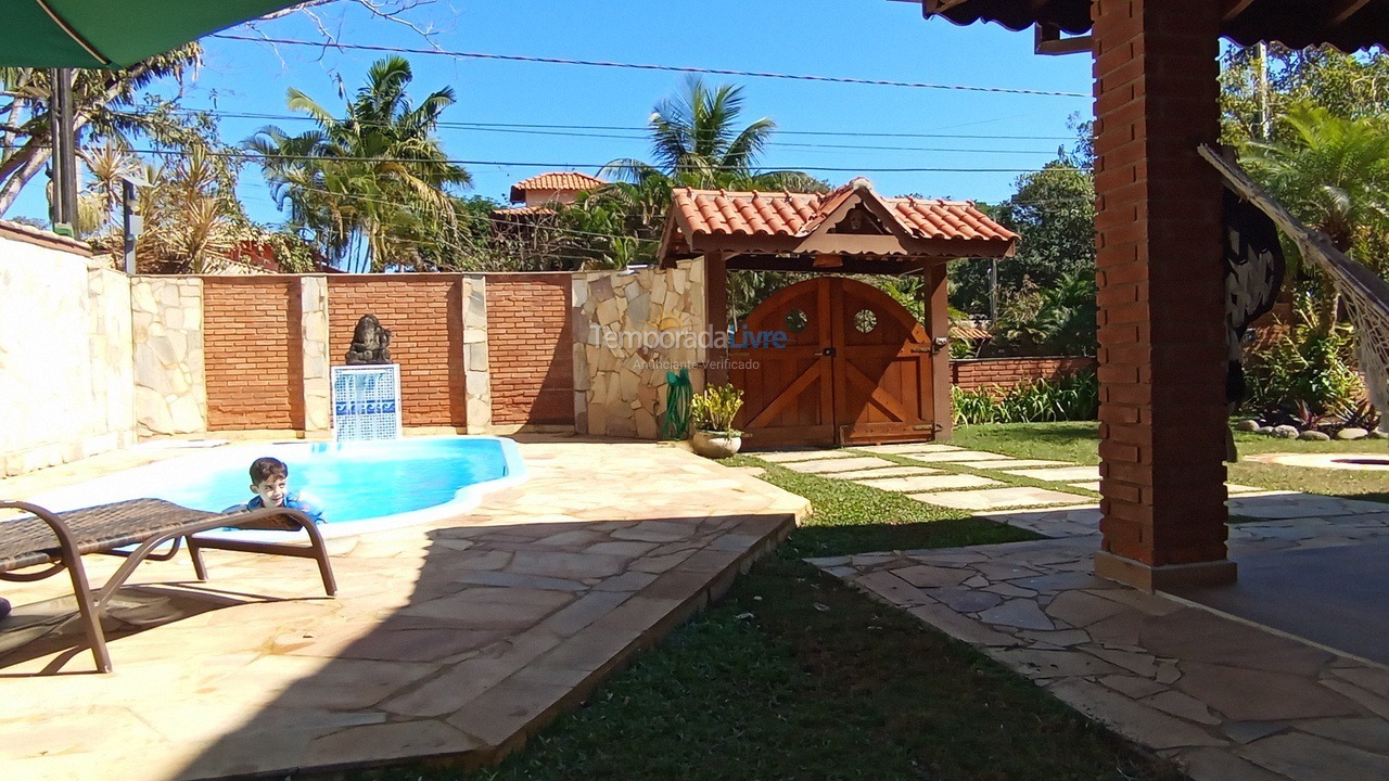 Casa para aluguel de temporada em Ubatuba (Praia de Itamambuca)