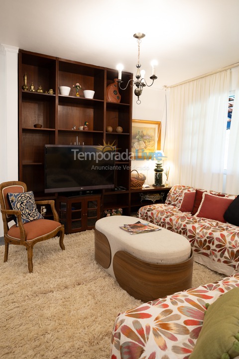 Chácara / sítio para aluguel de temporada em Jambeiro (Centro)