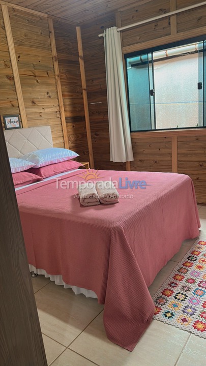 Casa para alquiler de vacaciones em São Francisco do Sul (Praia de Capri)
