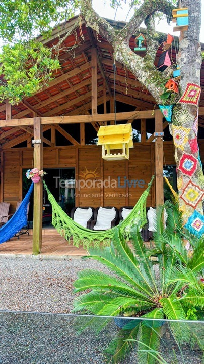 Casa para alquiler de vacaciones em São Francisco do Sul (Praia de Capri)