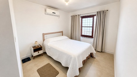 🏡 Casa Espaçosa com 4 Dorm em Canasvieiras – Próxima ao Mar 🌊