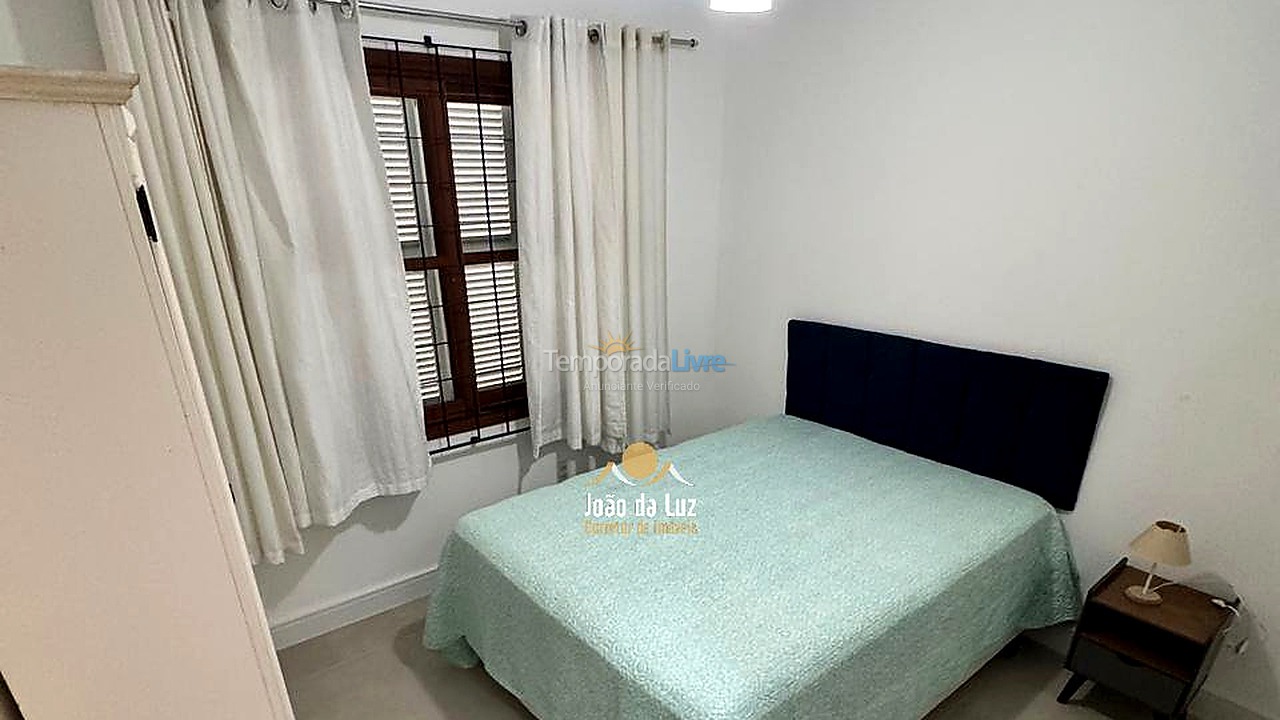 Casa para aluguel de temporada em Florianopolis (Canasvieiras)