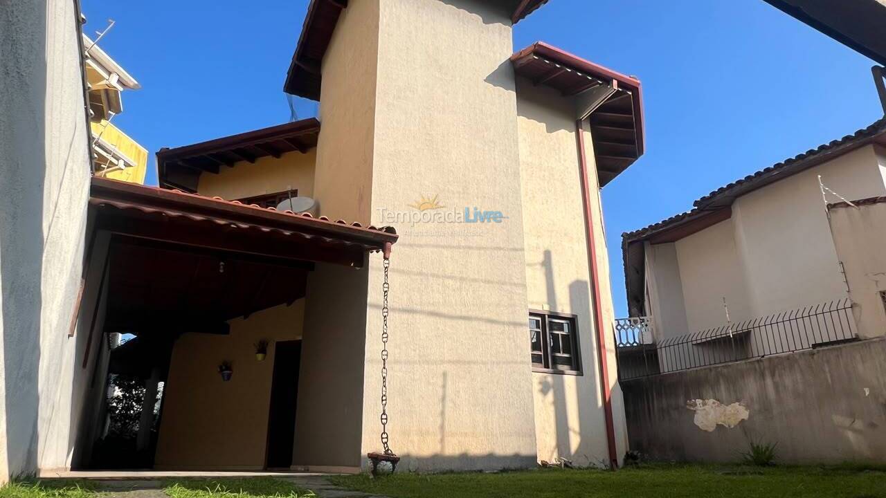 House for vacation rental in Caraguatatuba (Martim de Sá)