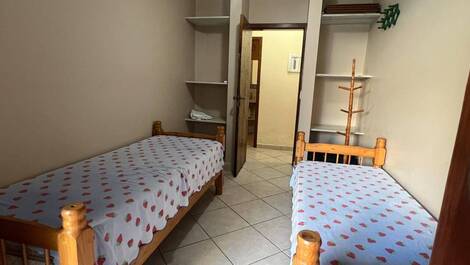 Dormitorio 3 cama solteiro
