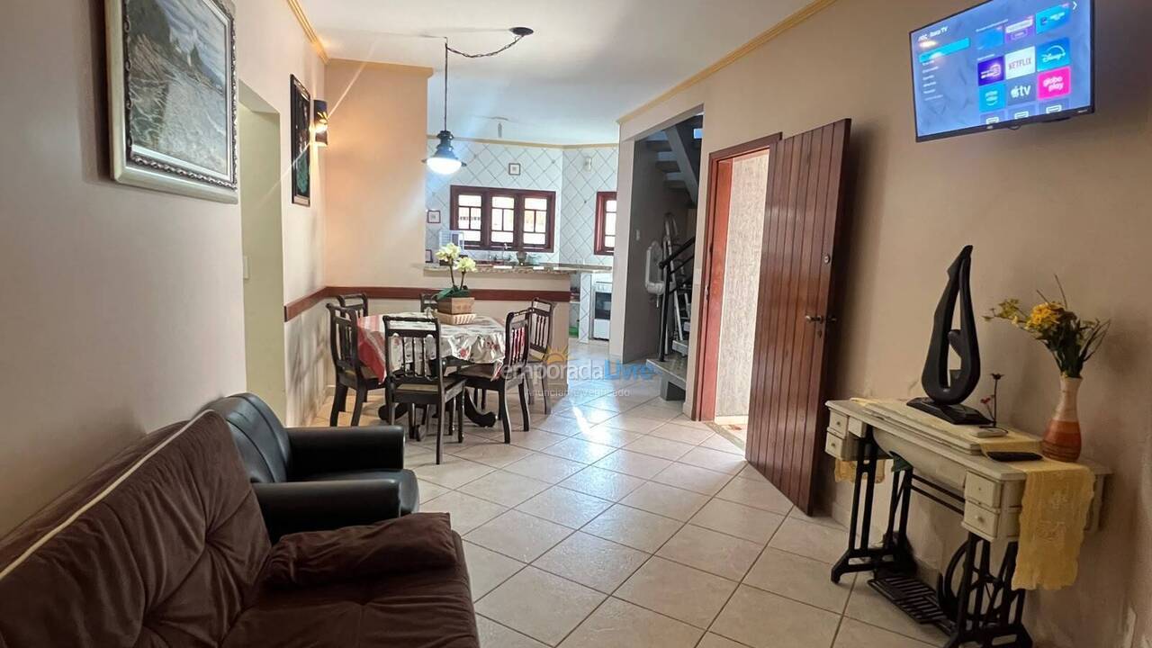House for vacation rental in Caraguatatuba (Martim de Sá)