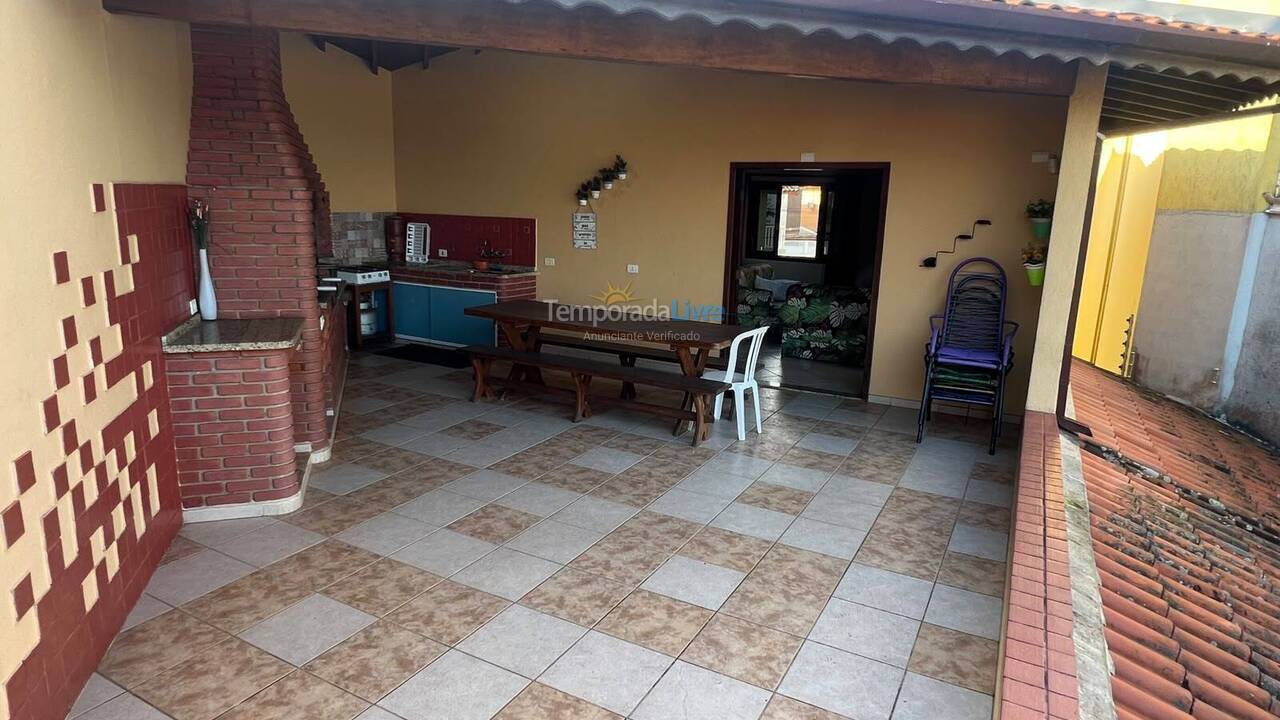 House for vacation rental in Caraguatatuba (Martim de Sá)