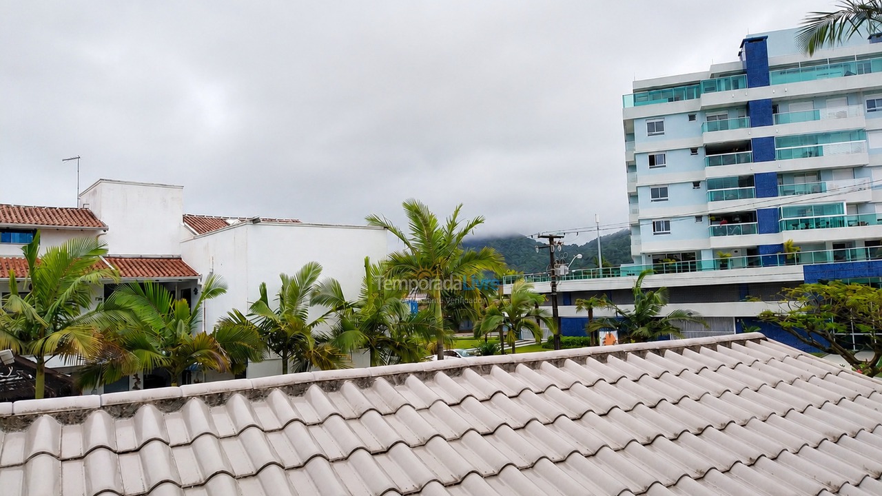 Apartment for vacation rental in Matinhos (Caiobá)