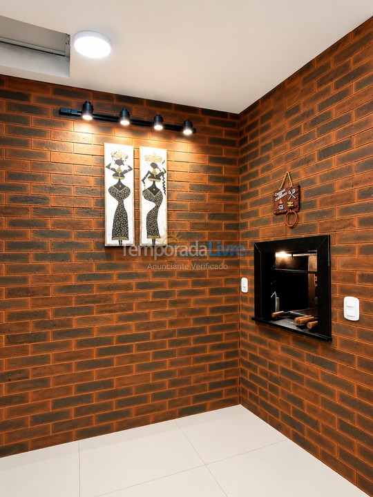Apartment for vacation rental in Matinhos (Caiobá)