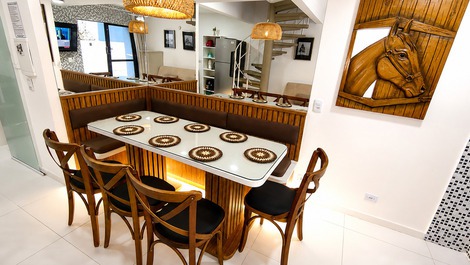 Triplex in Caiobá-Matinhos-Pr 200 meters from the sea