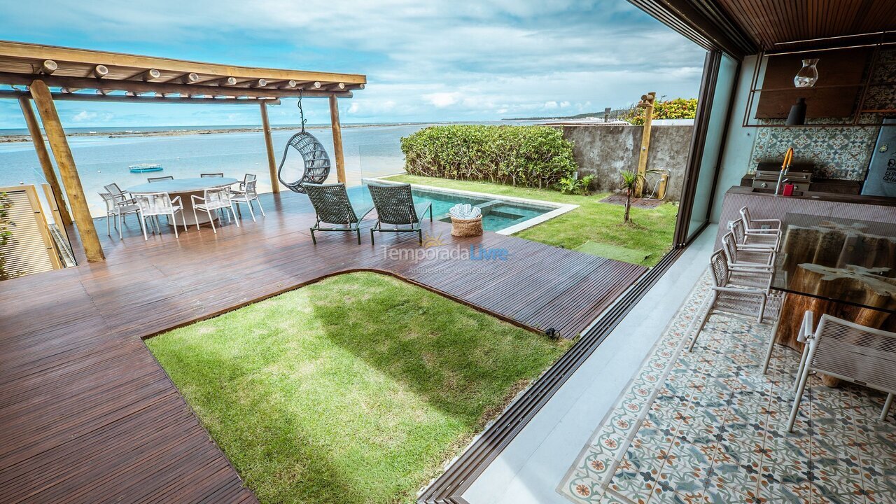 Casa para aluguel de temporada em Barra de São Miguel (Centro)
