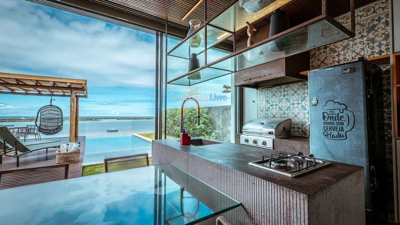 Casa para aluguel de temporada em Barra de São Miguel (Centro)