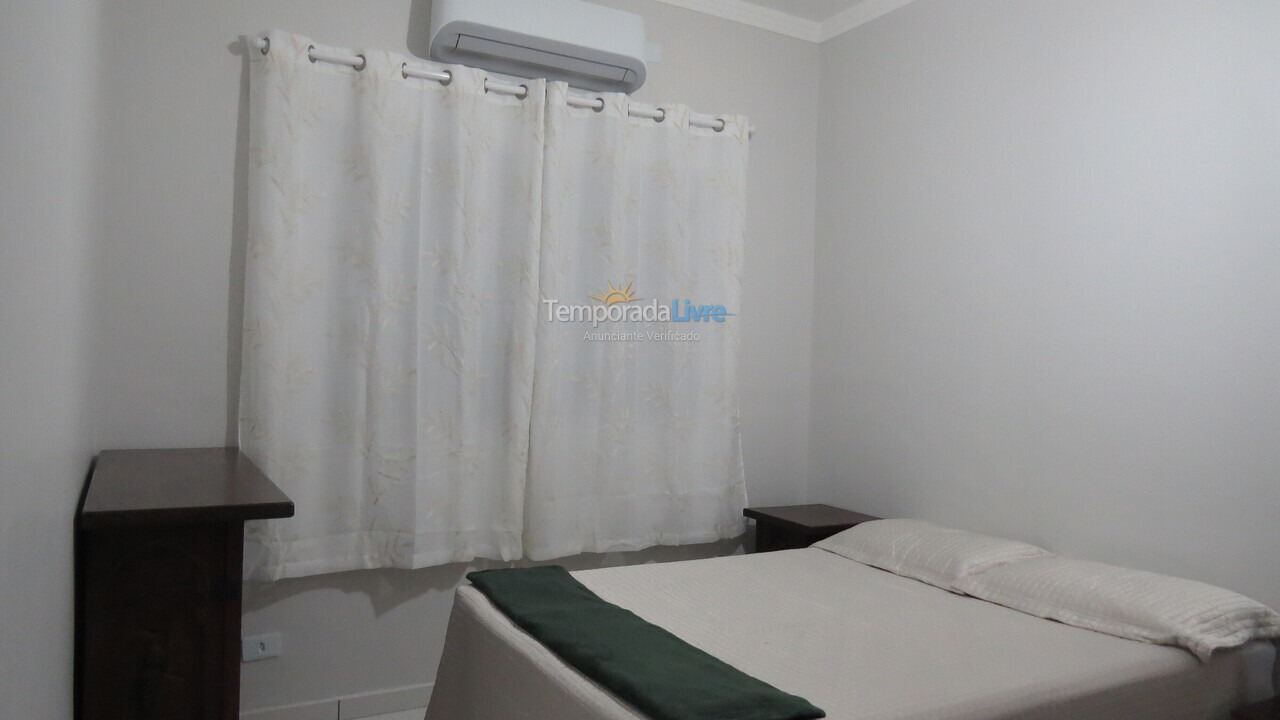Apartment for vacation rental in Ubatuba (Praia do Tenório)