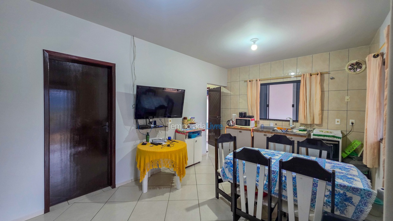 Casa para aluguel de temporada em São Francisco do Sul (Praia Grande)
