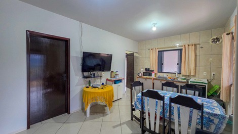 Casa Praia Grande - 12 a 14 pessoas - 4 quartos - 500m do mar