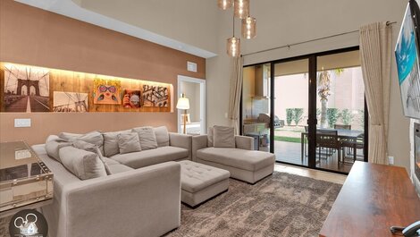 Casa en Magic Village con 3 habitaciones.