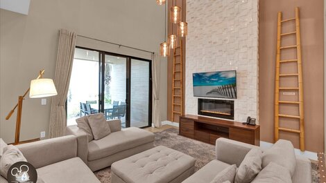 Casa en Magic Village con 3 habitaciones.