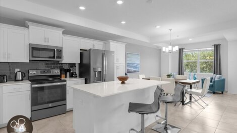 2-bedroom house in Storey Lake