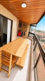Spacious apartment in Cabo Frio with private barbecue.
