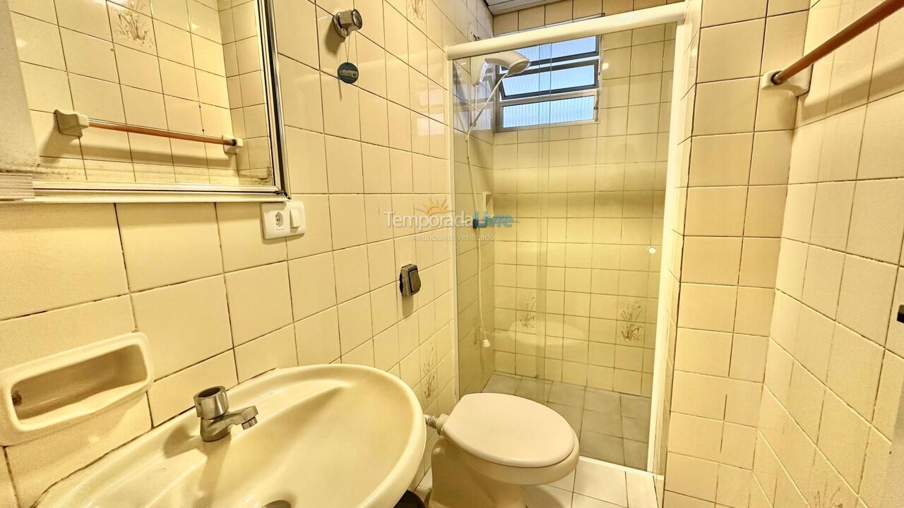 Apartamento para aluguel de temporada em Bombinhas (Praia de Bombas)
