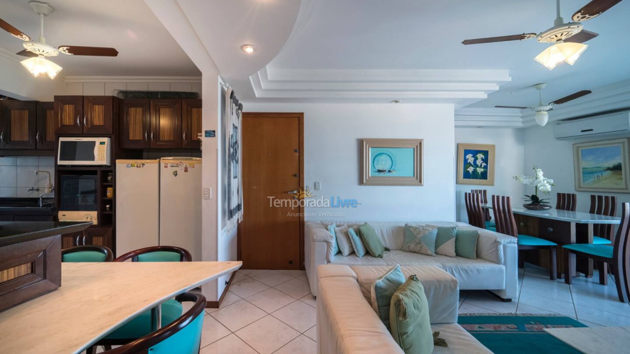 Apartamento para alquiler de vacaciones em Bombinhas (Praia de Bombas)