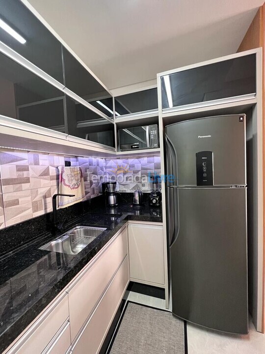 Apartamento para alquiler de vacaciones em Bombinhas (Praia de Bombas)