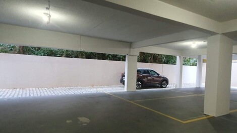 Apartamento con 2 suites y piscina, a 150 metros del mar.