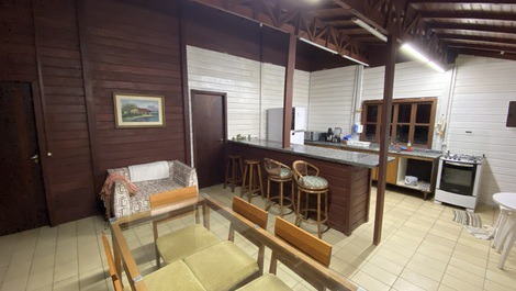 Sala jantar / cozinha americana