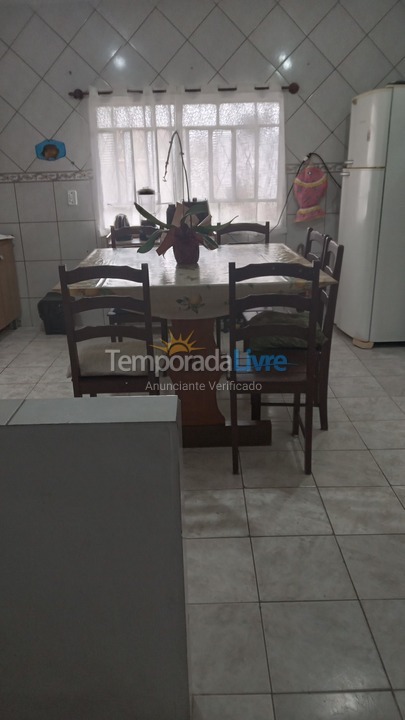 Casa para alquiler de vacaciones em São Francisco do Sul (Enseada)