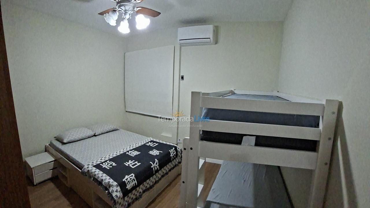 Apartamento para alquiler de vacaciones em Santos (Gonzaga)