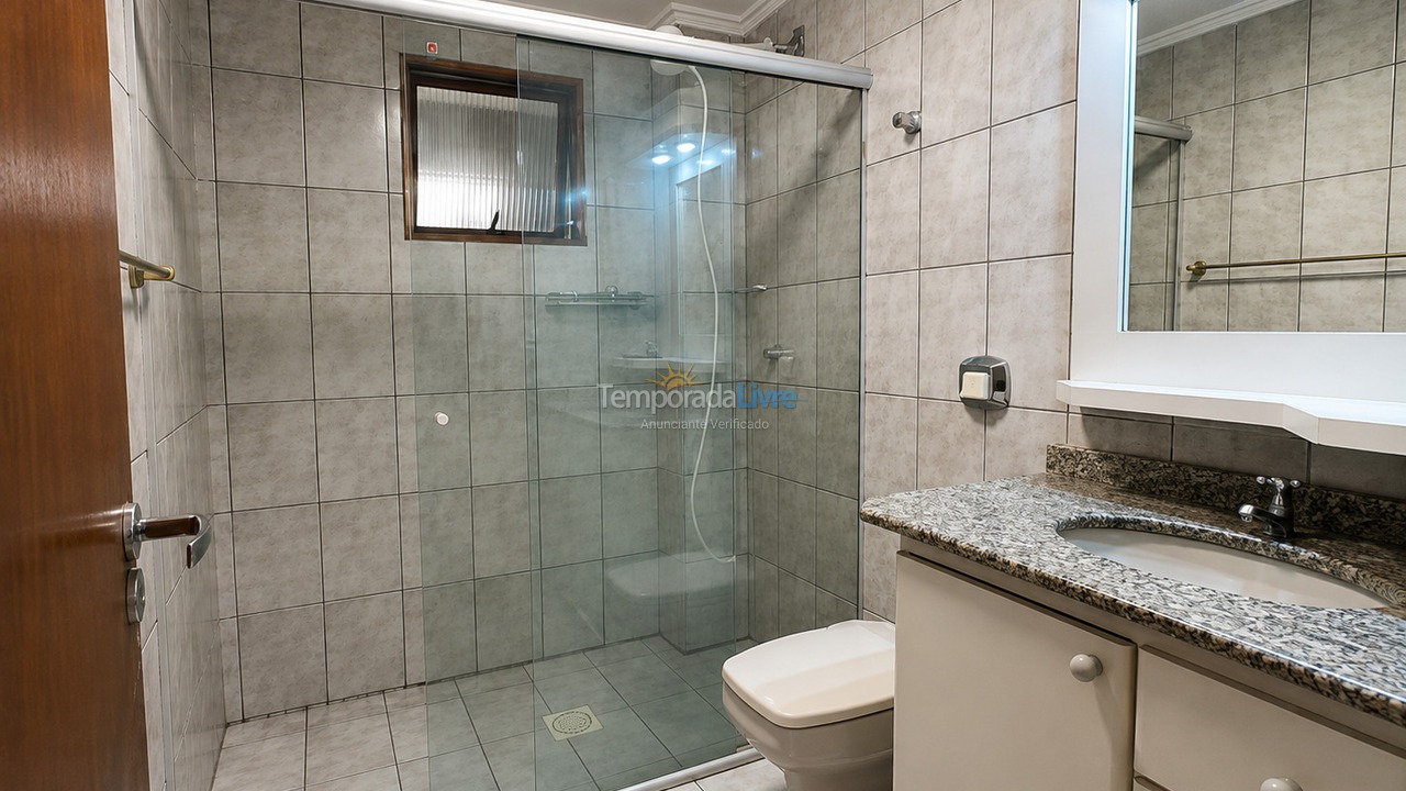 Apartamento para aluguel de temporada em Balneário Camboriú (Centro)