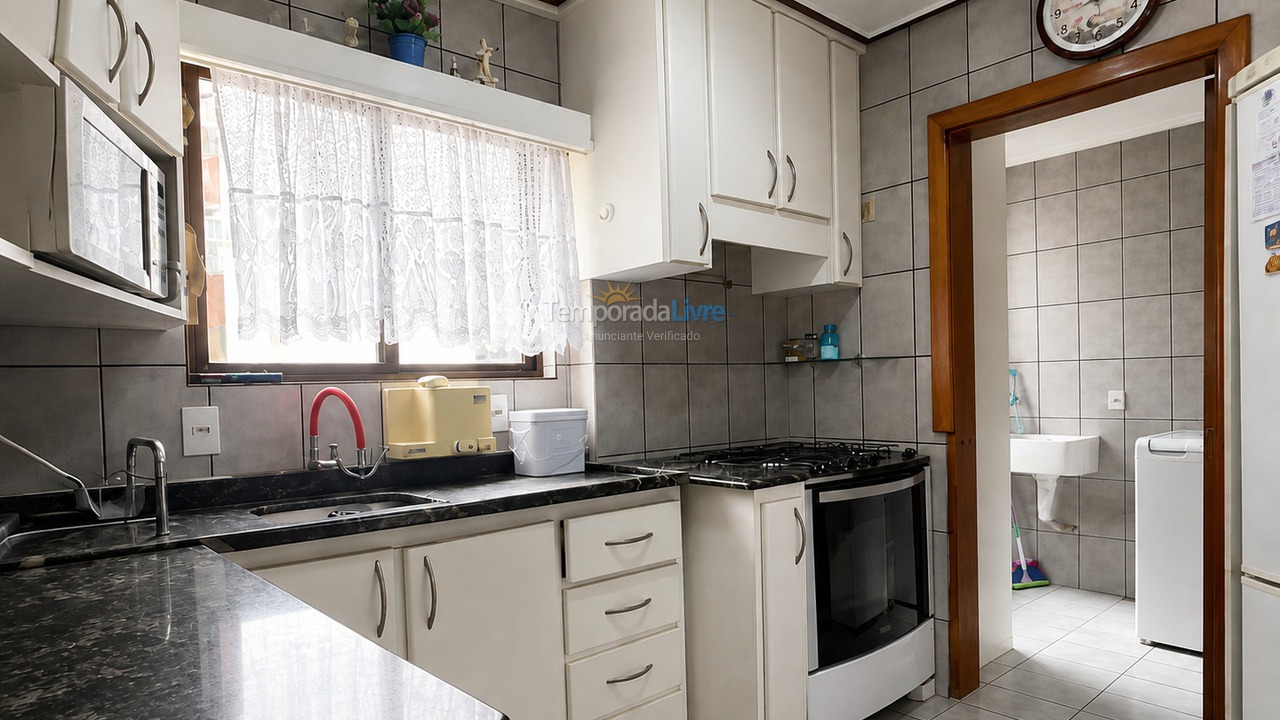 Apartamento para aluguel de temporada em Balneário Camboriú (Centro)
