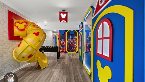 Pasa tus vacaciones en Disney alojándote en una casa de lujo.