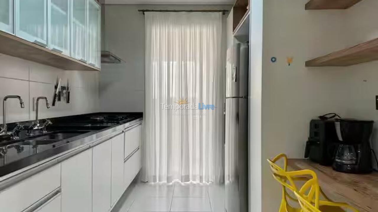 Apartamento para aluguel de temporada em Bertioga (Riviera de São Lourenço)