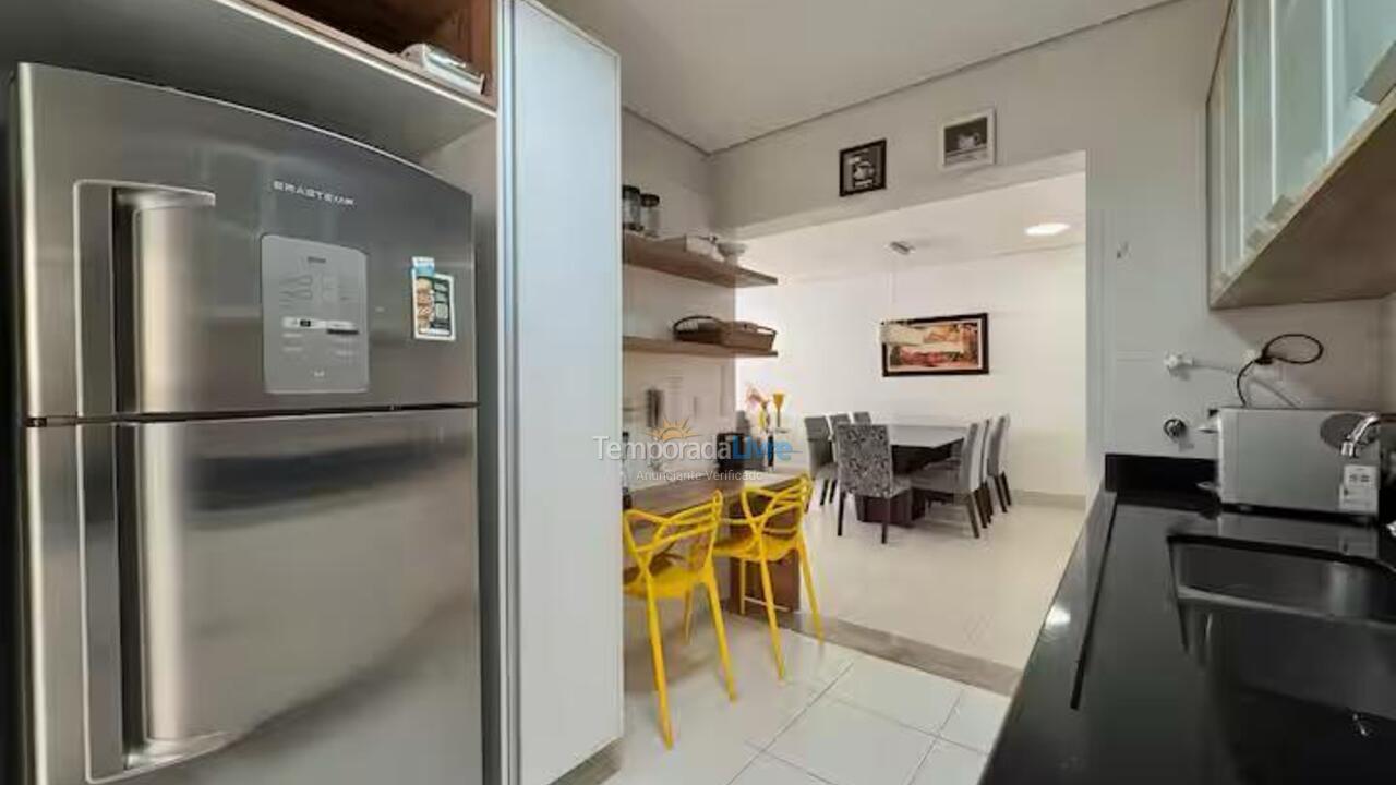 Apartamento para aluguel de temporada em Bertioga (Riviera de São Lourenço)