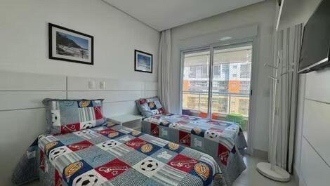 Lindo Apartamento em Riviera próximo a praia lazer completo
