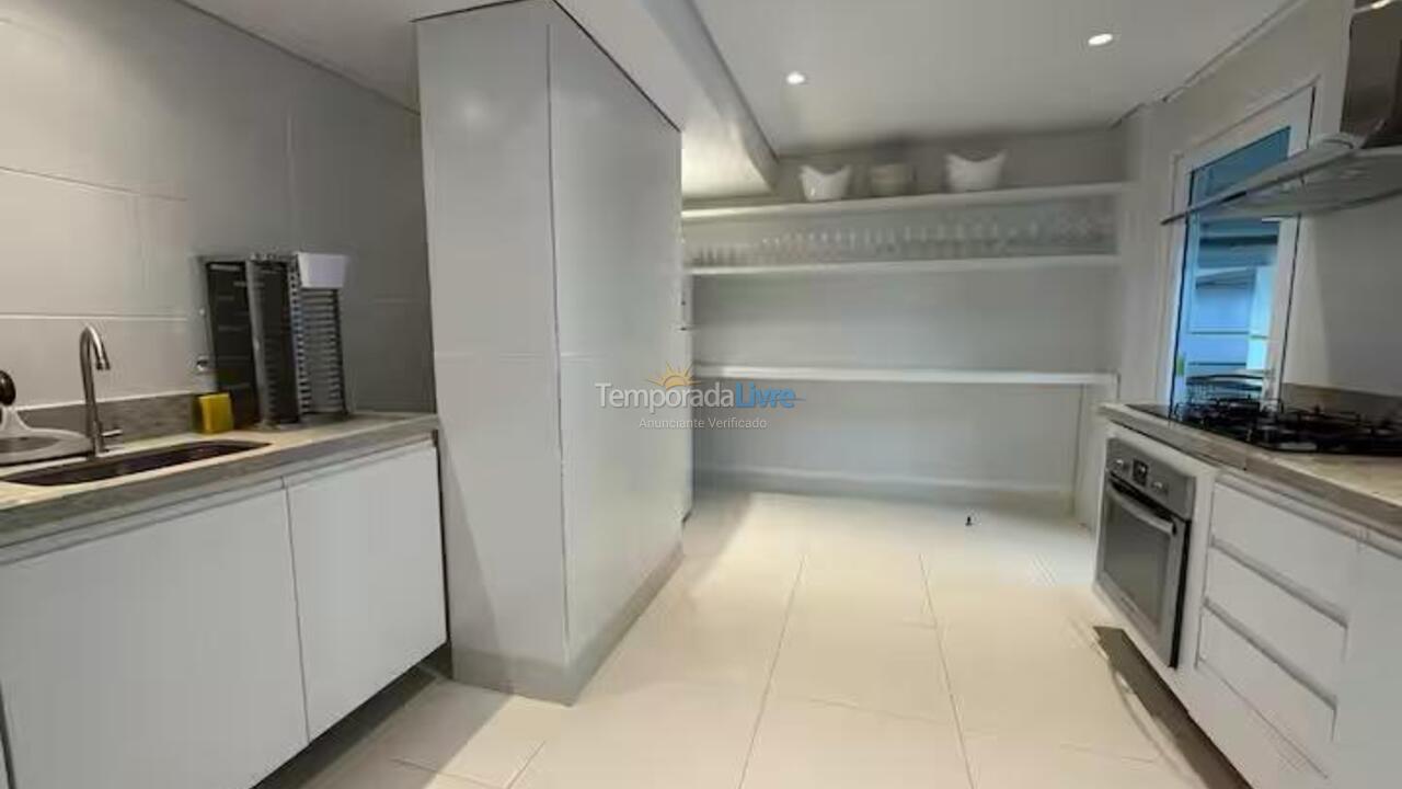 Apartamento para aluguel de temporada em Bertioga (Riviera de São Lourenço)