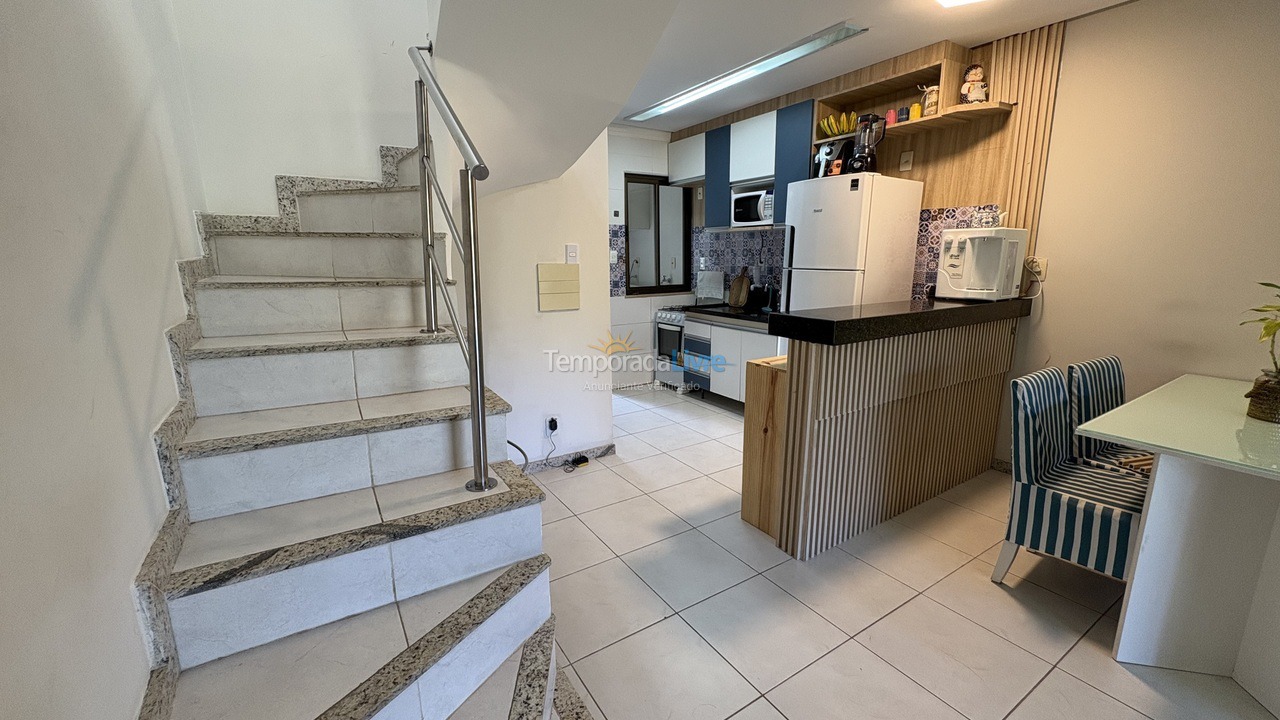 Apartamento para aluguel de temporada em Camaçari (Gurajuba)