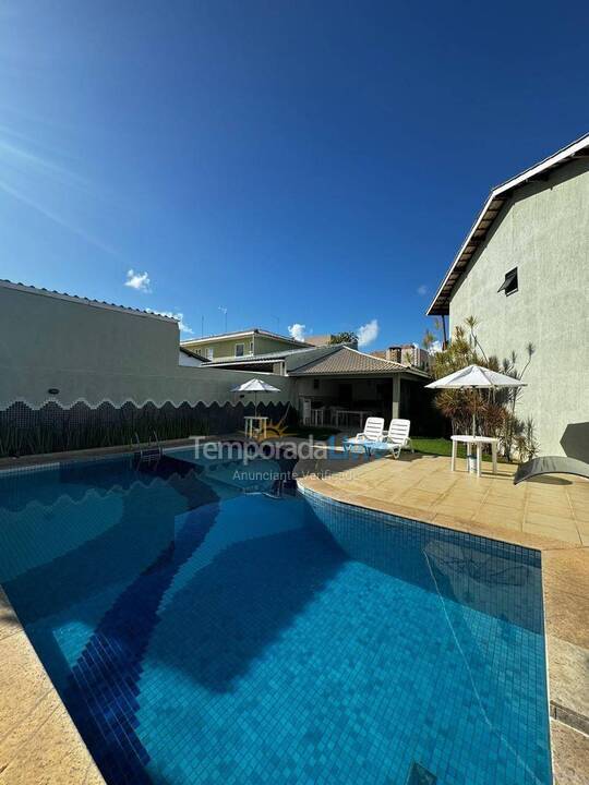 Apartamento para aluguel de temporada em Camaçari (Gurajuba)