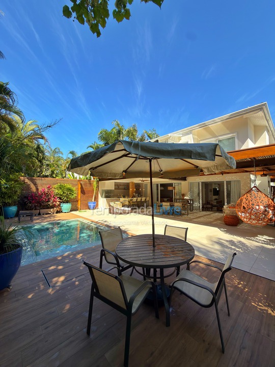 Casa para aluguel de temporada em São Sebastião (Juquehy)