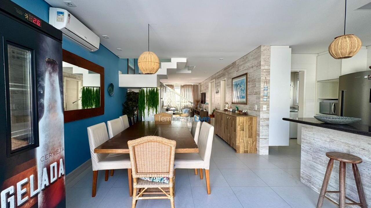 Casa para alquiler de vacaciones em São Sebastião (Juquehy)