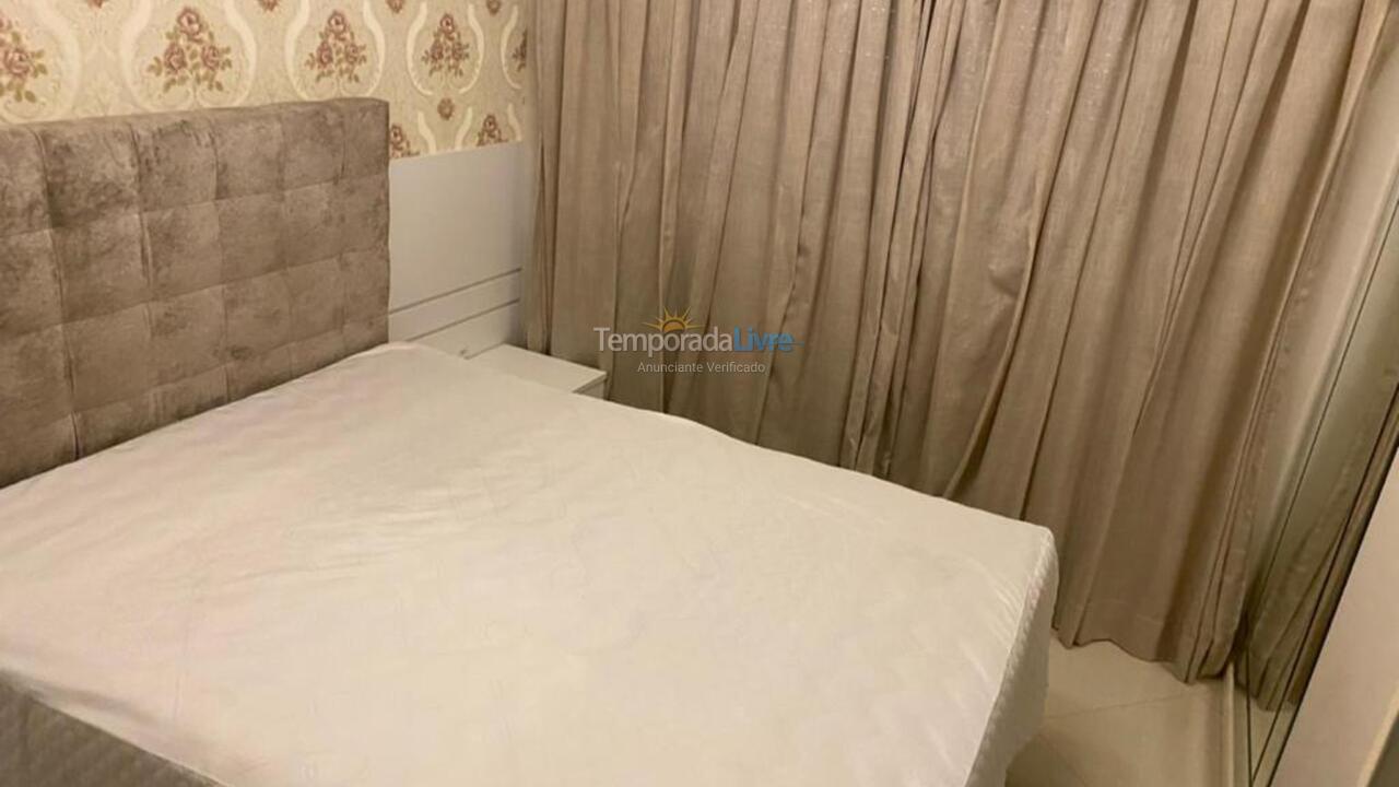 Apartamento para alquiler de vacaciones em Itapema (Meia Praia)