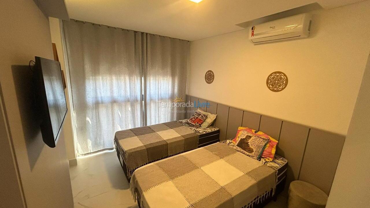Apartment for vacation rental in Bombinhas (Praia de Bombas)