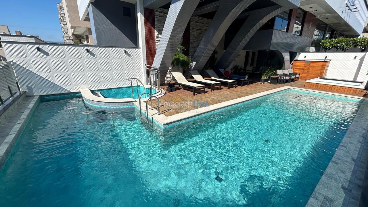 Apartment for vacation rental in Bombinhas (Praia de Bombas)