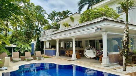 Casa para alugar em São Sebastião - Praia da Baleia