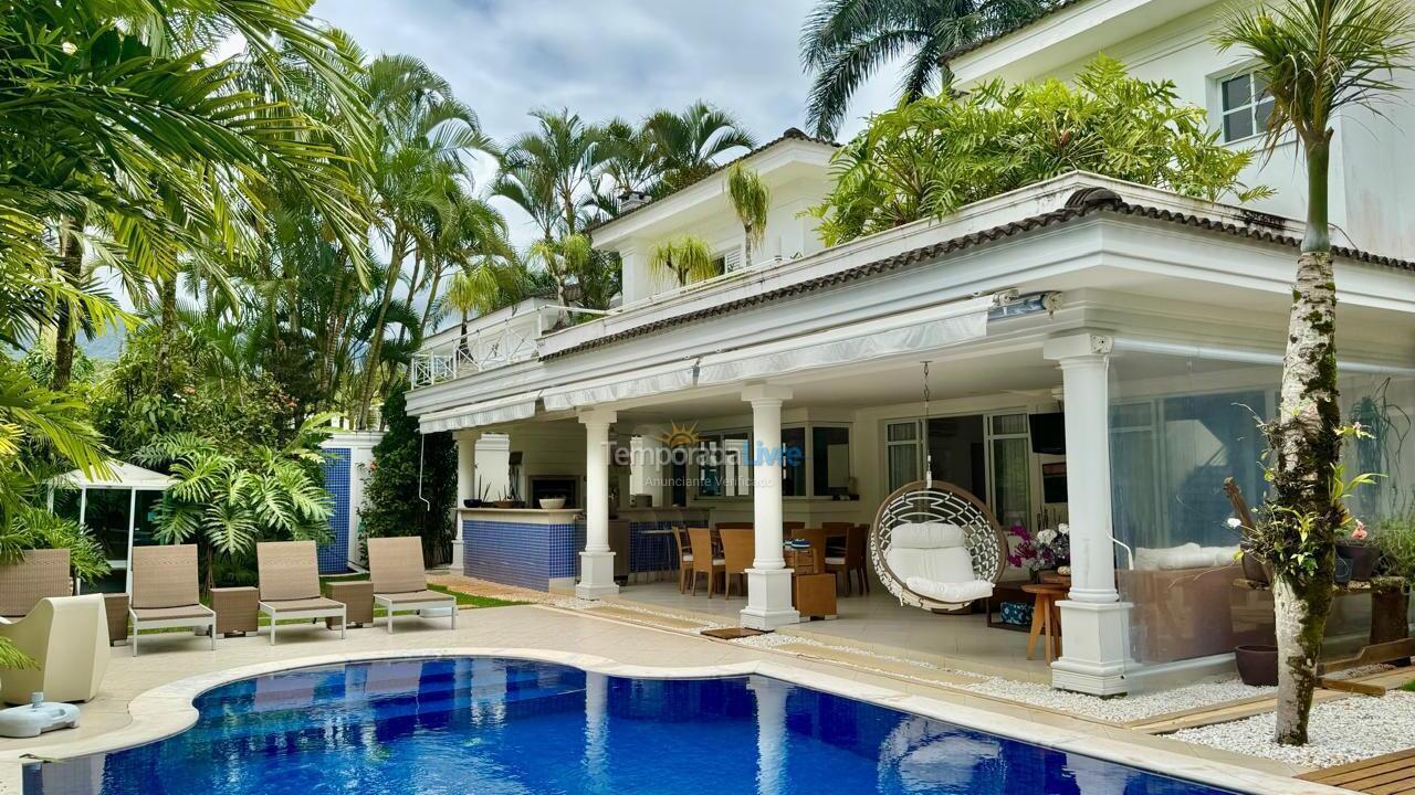 Casa para aluguel de temporada em São Sebastião (Praia da Baleia)